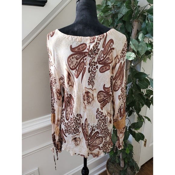 American Angel Women's Beige & Brown Rayon Round Neck Long Sleeve Top Blouse 1X - Picture 6 of 12